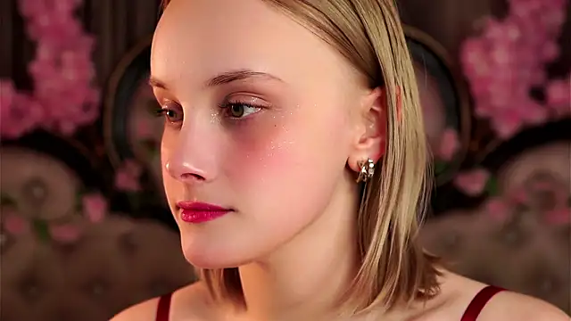 KirstinMcgeady online show from 03/12/26, 11:25