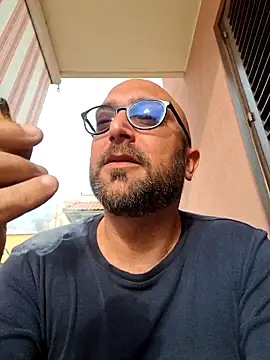 Snapshot of cetriolino chatting on 04/12/26, 06:05 cetriolino online show from 04/12/26, 06:05