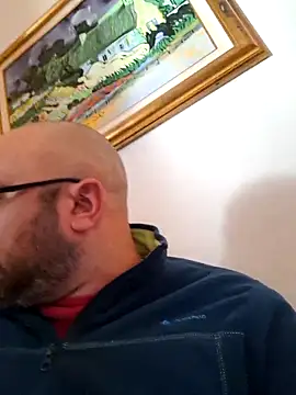 Snapshot of cetriolino chatting on 04/01/26, 02:03 cetriolino online show from 04/01/26, 02:03