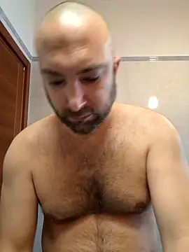 Snapshot of cetriolino chatting on 04/15/26, 05:57 cetriolino online show from 04/15/26, 05:57