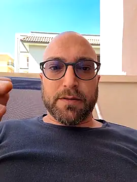 Snapshot of cetriolino chatting on 03/25/26, 09:52 cetriolino online show from 03/25/26, 09:52