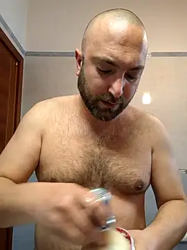 Snapshot of cetriolino chatting on 04/11/26, 05:37 cetriolino online show from 04/11/26, 05:37