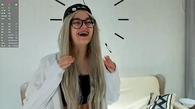 Snapshot of BeatrisRosel chatting on 03/10/26, 06:12 BeatrisRosel online show from 03/10/26, 06:12