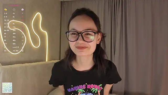 BeatrisRosel online show from 02/25/26, 06:08