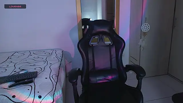 tana luux online show from 03/09/26, 08:34