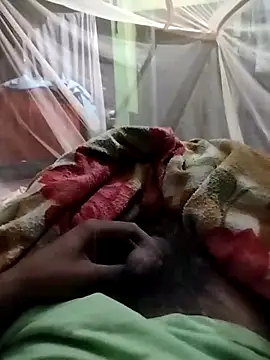 Snapshot of soni8850 chatting on 02/13/26, 02:28 soni8850 online show from 02/13/26, 02:28