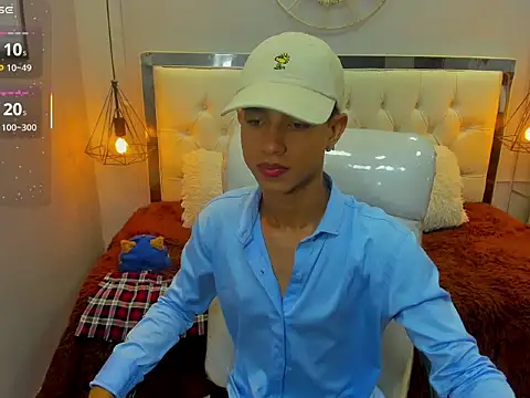 Snapshot of alexking_2 chatting on 02/13/26, 03:12 alexking 2 online show from 02/13/26, 03:12