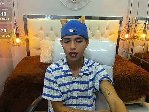 Snapshot of alexking_2 chatting on 02/12/26, 03:56 alexking 2 online show from 02/12/26, 03:56