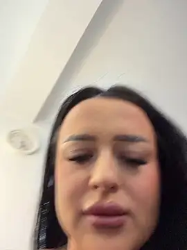 Snapshot of Katty_Pery chatting on 05/20/26, 02:25 Katty Pery online show from 05/20/26, 02:25