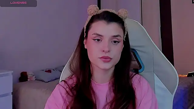 AlyaMiller online show from 02/17/26, 10:23