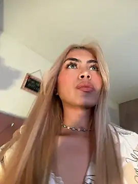 soffia 7 online show from 04/20/26, 04:59