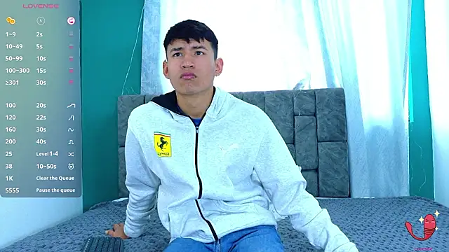 NicolasTorrez online show from 02/12/26, 07:46