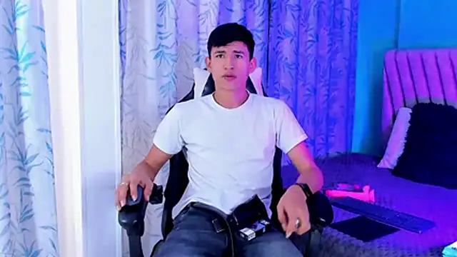 NicolasTorrez online show from 02/27/26, 09:03