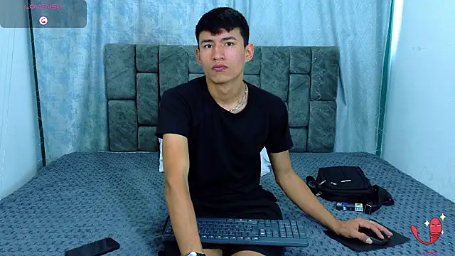 NicolasTorrez online show from 02/25/26, 08:08