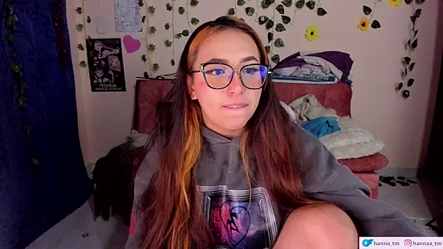 Snapshot of Hanna_Tm chatting on 05/10/26, 05:44 Hanna Tm online show from 05/10/26, 05:44