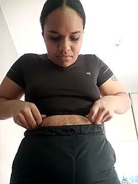 Snapshot of sexygirlatin chatting on 02/23/26, 06:19 sexygirlatin online show from 02/23/26, 06:19