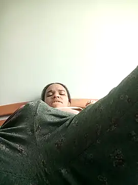 Snapshot of sexygirlatin chatting on 02/24/26, 07:15 sexygirlatin online show from 02/24/26, 07:15