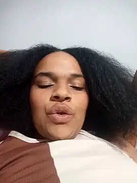 Snapshot of sexygirlatin chatting on 02/25/26, 07:19 sexygirlatin online show from 02/25/26, 07:19