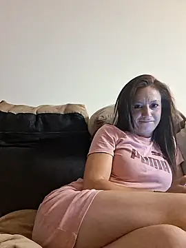Lovemekd online show from 06/17/26, 01:49