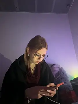 Milli-Kiss online show from 04/05/26, 07:09