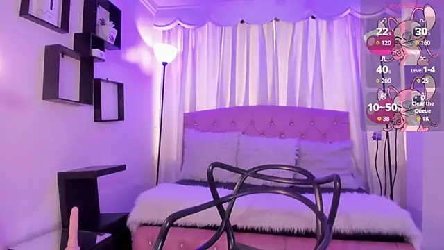 Aurora Ellis  online show from 03/09/26, 01:03