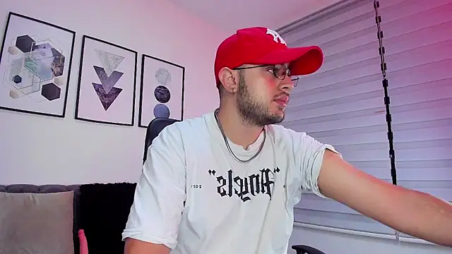 Snapshot of ethan_grace chatting on 03/02/26, 11:50 ethan grace online show from 03/02/26, 11:50