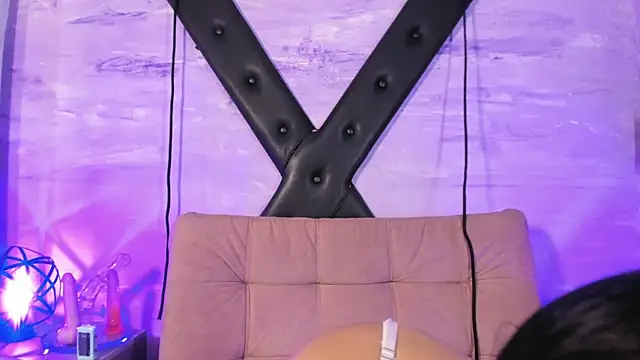 Snapshot of gaiia_uwu chatting on 02/21/26, 03:25 gaiia uwu online show from 02/21/26, 03:25