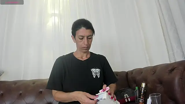 MissMilf  online show from 03/22/26, 01:34