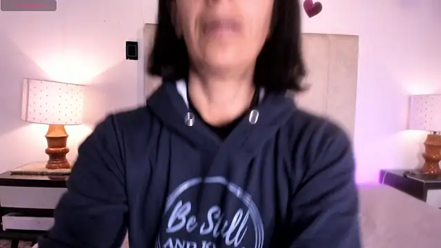 MissMilf  online show from 04/28/26, 07:51