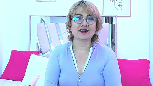 DariaLuca online show from 03/26/26, 11:41