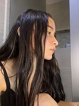 candy deluxe online show from 03/03/26, 02:29