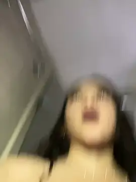 candy deluxe online show from 04/24/26, 05:20