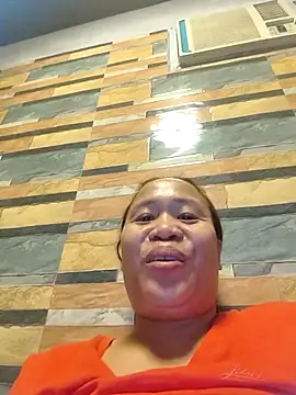 squirtshantal online show from 11/01/25, 12:54