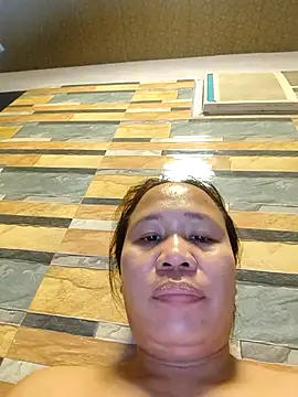 squirtshantal online show from 12/19/25, 12:29