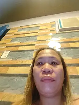 squirtshantal online show from 02/13/26, 08:20