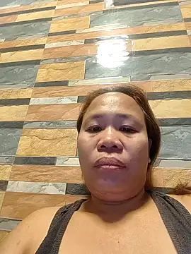 squirtshantal online show from 10/27/25, 07:31