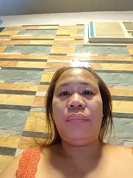 squirtshantal online show from 10/29/25, 09:36