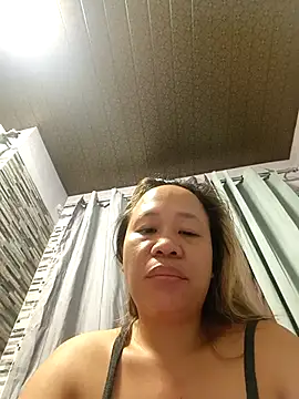 squirtshantal online show from 04/06/26, 07:37