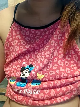 squirtshantal online show from 11/07/25, 01:43