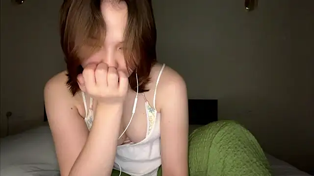 Snapshot of TrueViva chatting on 07/06/26, 05:15 TrueViva online show from 07/06/26, 05:15