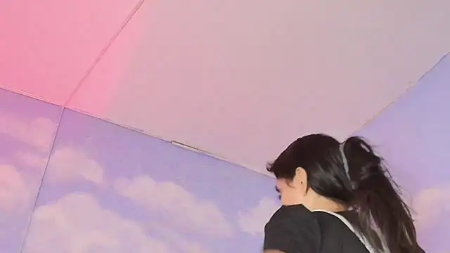 Aliclark online show from 03/25/26, 07:13