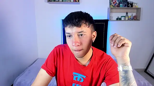 Snapshot of Jhony_rayder chatting on 02/27/26, 01:50 Jhony rayder online show from 02/27/26, 01:50