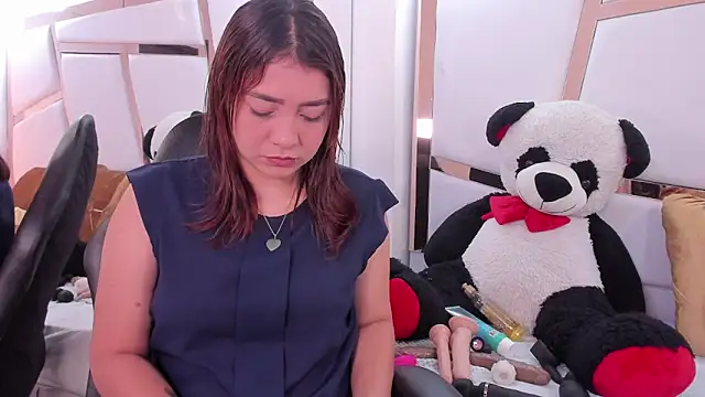 antonella moon7 online show from 04/07/26, 04:36