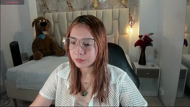 Snapshot of antonella_moon7 chatting on 06/02/26, 10:10 antonella moon7 online show from 06/02/26, 10:10