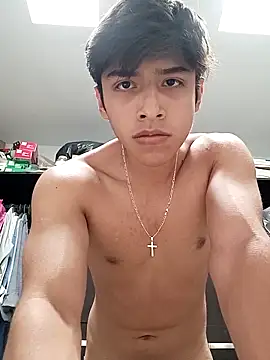 Snapshot of fran0631 chatting on 04/08/26, 07:59 fran0631 online show from 04/08/26, 07:59