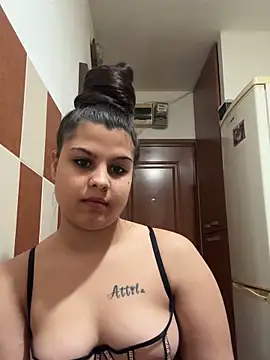 Vivike234 online show from 02/22/26, 07:04