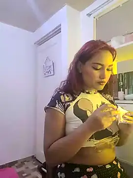 Snapshot of Aleja_Sammy chatting on 02/27/26, 04:29 Aleja Sammy online show from 02/27/26, 04:29