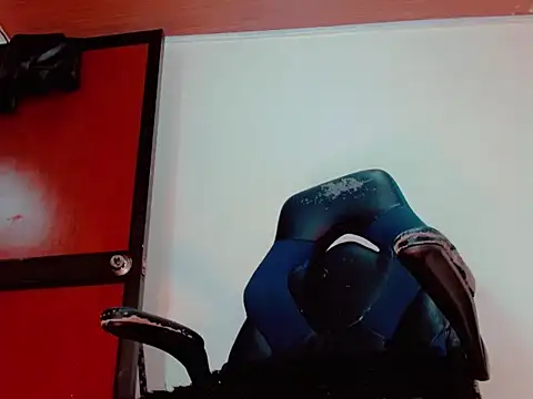 latinhott23 online show from 05/15/26, 05:33