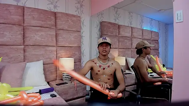 Escanor Hot online show from 02/14/26, 08:42