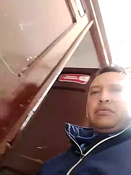 Hachi28 online show from 04/08/26, 05:36